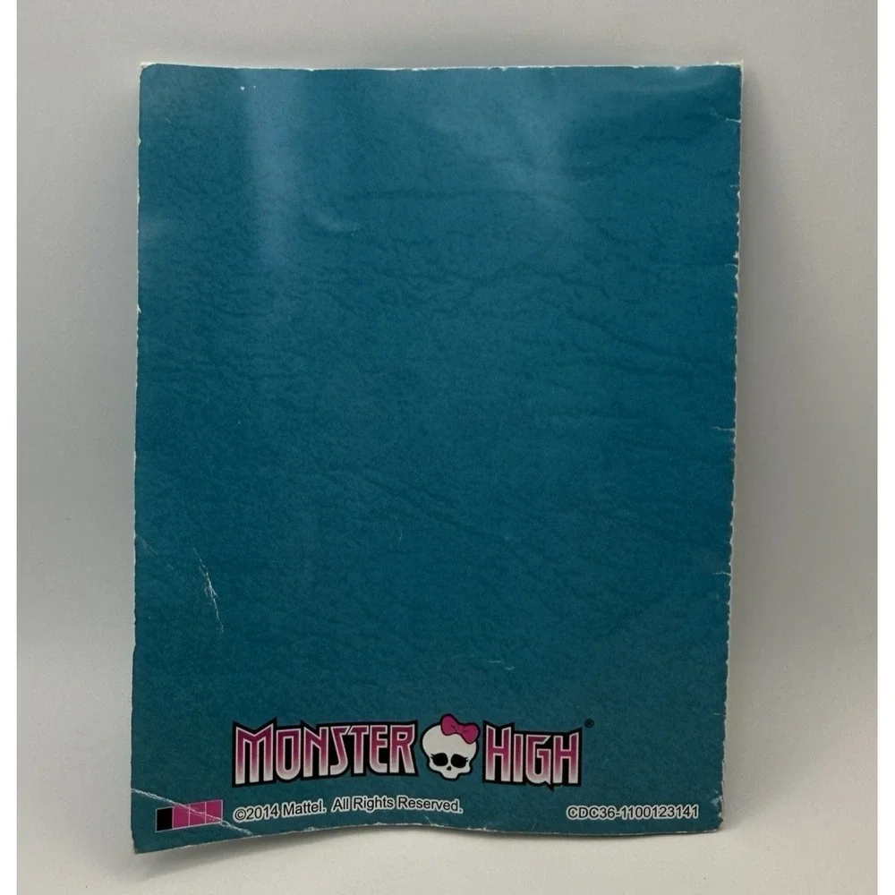 Monster High Lorna McNessie - Monster Exchange Passport  Rotland